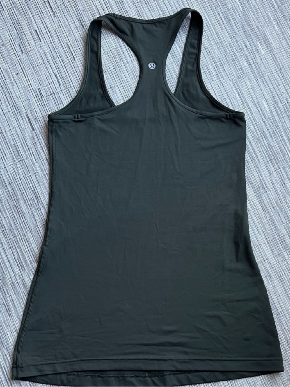 lululemon athletica Forest Green Align Racerback Tank Top size 6 - EUC